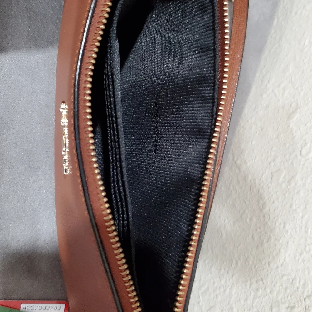 Coach small crossbody - Picture 6 of 10